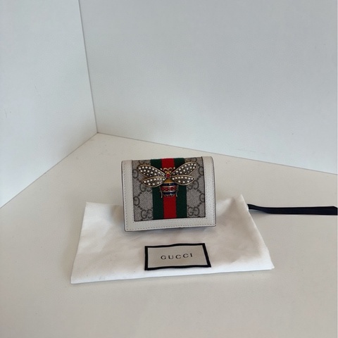 【98新未使用品🆕】Gucci  小蜜蜂老花短款錢包 卡包