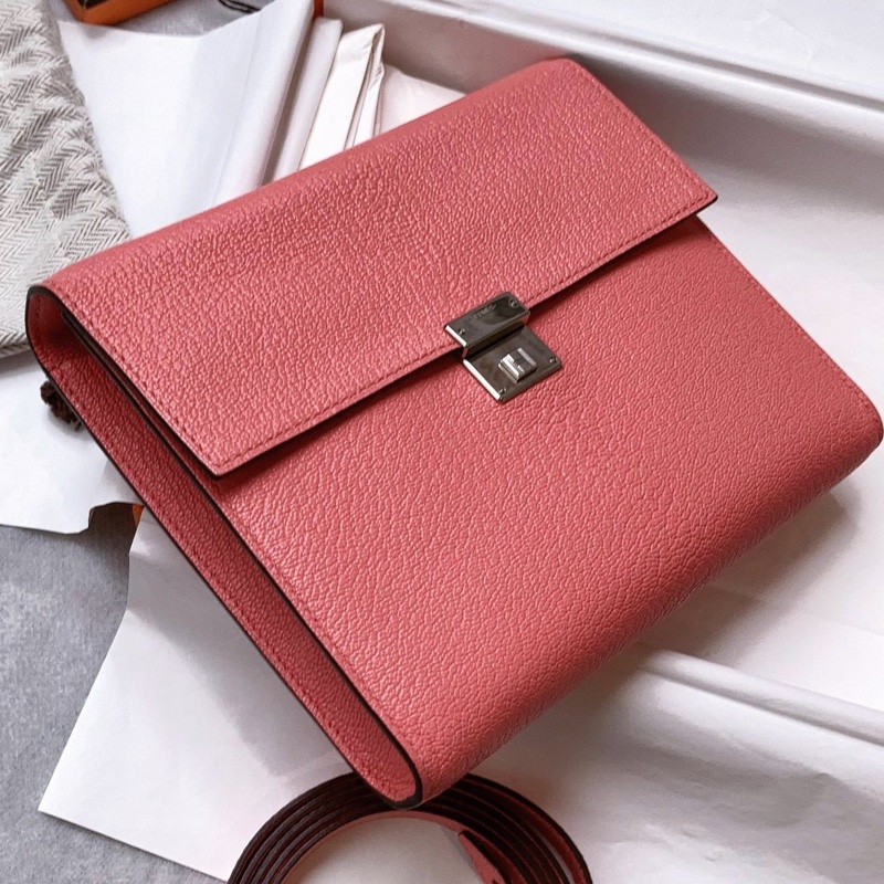 【近新閒置品】愛馬仕 Hermes clic16 D刻 單肩斜挎包山羊皮 k4夏日粉-3