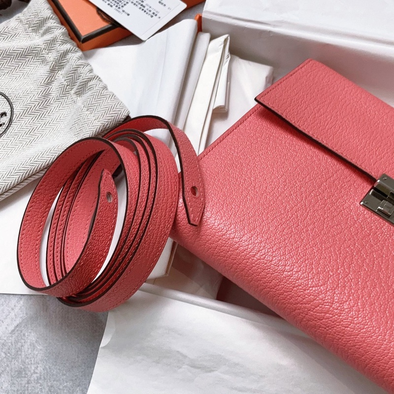 【近新閒置品】愛馬仕 Hermes clic16 D刻 單肩斜挎包山羊皮 k4夏日粉-9