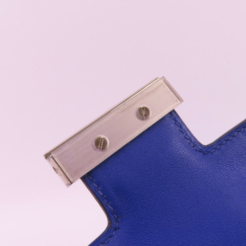 HERMES Swift皮革Constance 24銀扣肩背袋Blue Electric-10