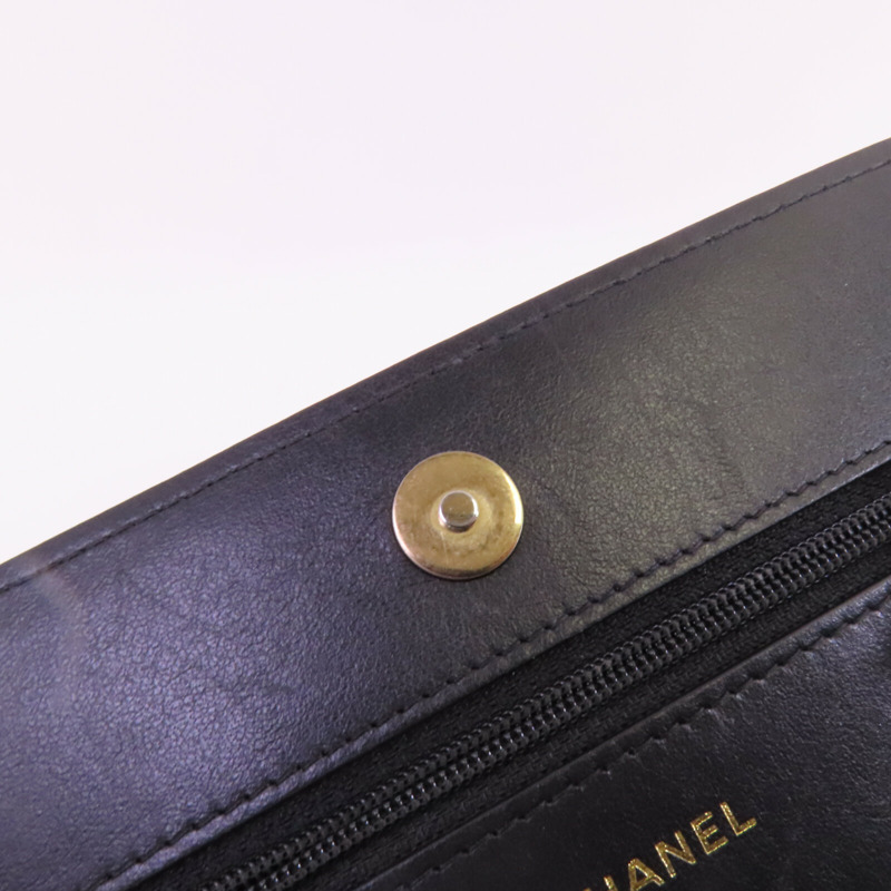 CHANEL 牛皮皮革Boy WOC Wallet On Chain金扣鏈帶肩背袋-10
