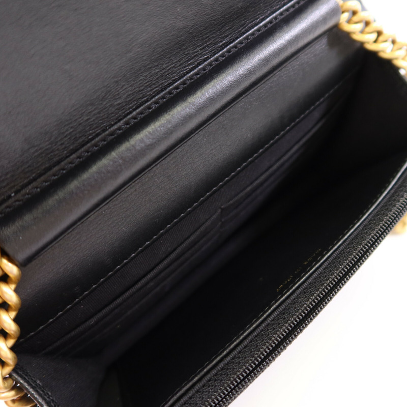 CHANEL 牛皮皮革Boy WOC Wallet On Chain金扣鏈帶肩背袋-16