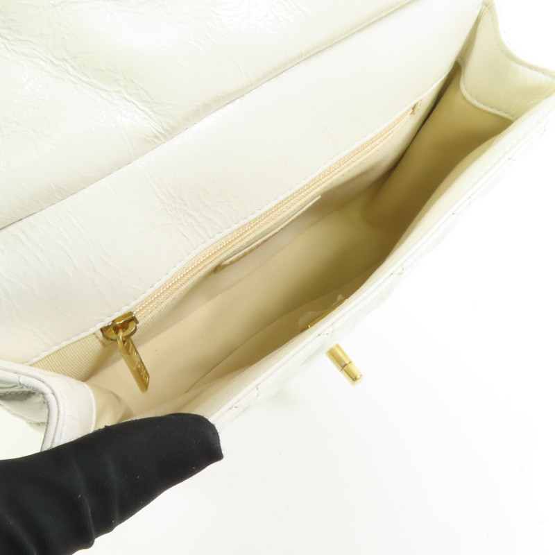 CHANEL 牛皮皮革24C 金扣手挽肩背兩用袋-9