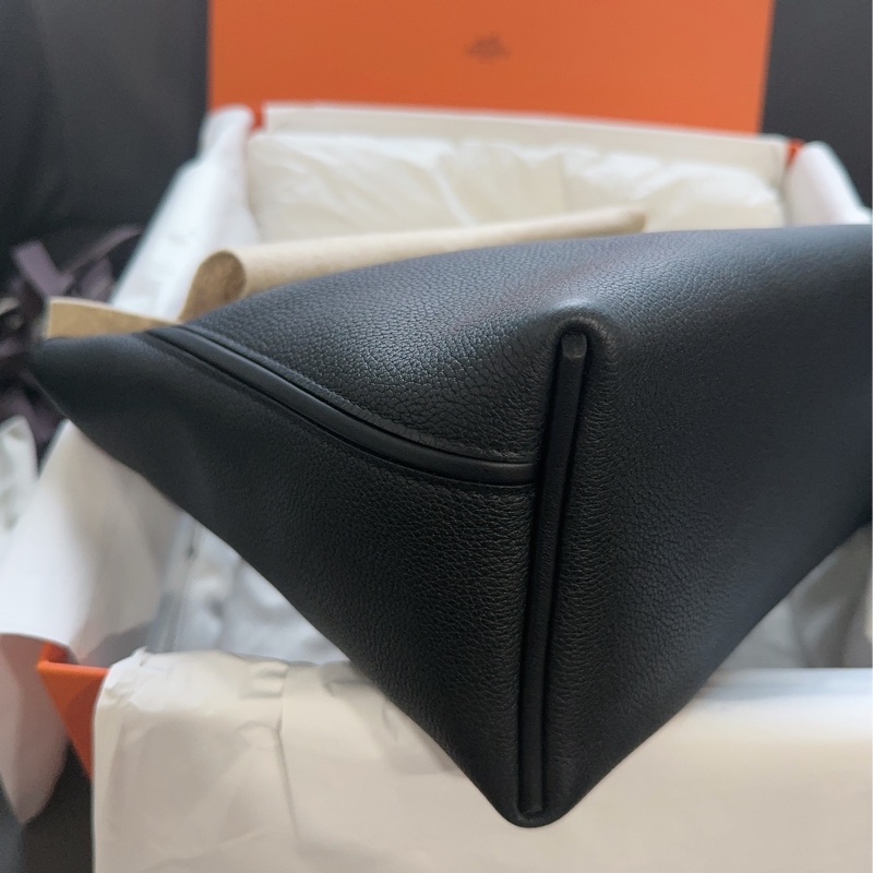 Hermes爱马仕 2424 小号黑金扣 Togo皮-5