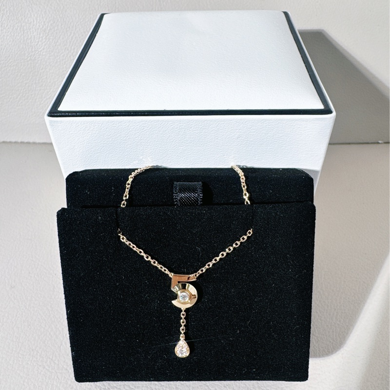 CHANEL香奈儿 EXTRAIT DE N°5系列 18K黄金镶钻N°5水滴流苏项链-3