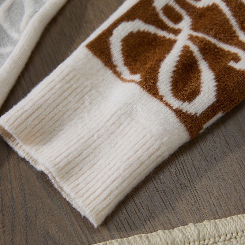 ❤️ LOEWE 氣質百搭款 LOGO款開衫毛衣-5