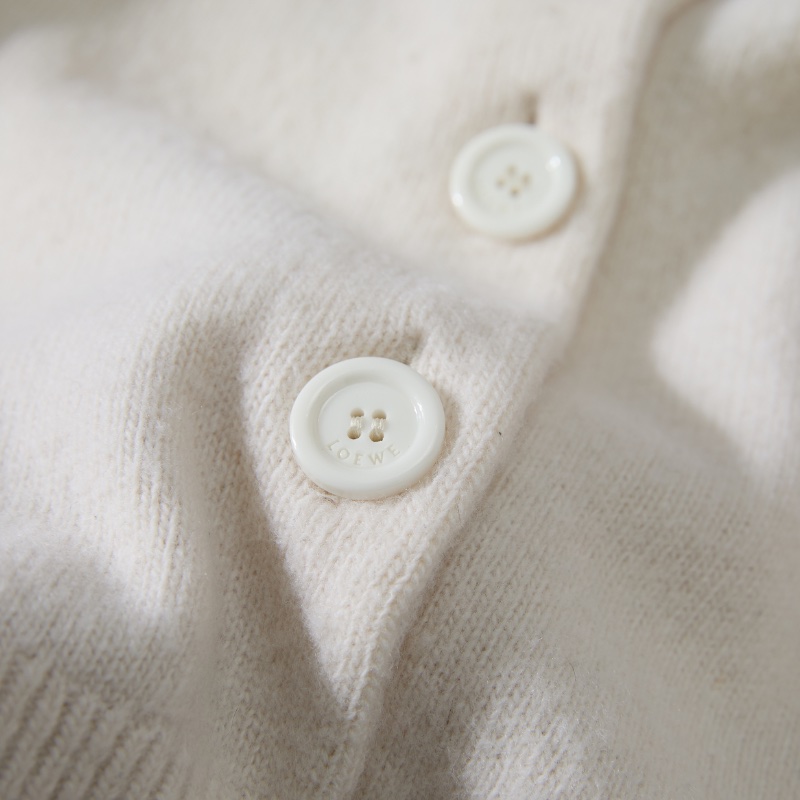 ❤️ LOEWE 氣質百搭款 LOGO款開衫毛衣-6