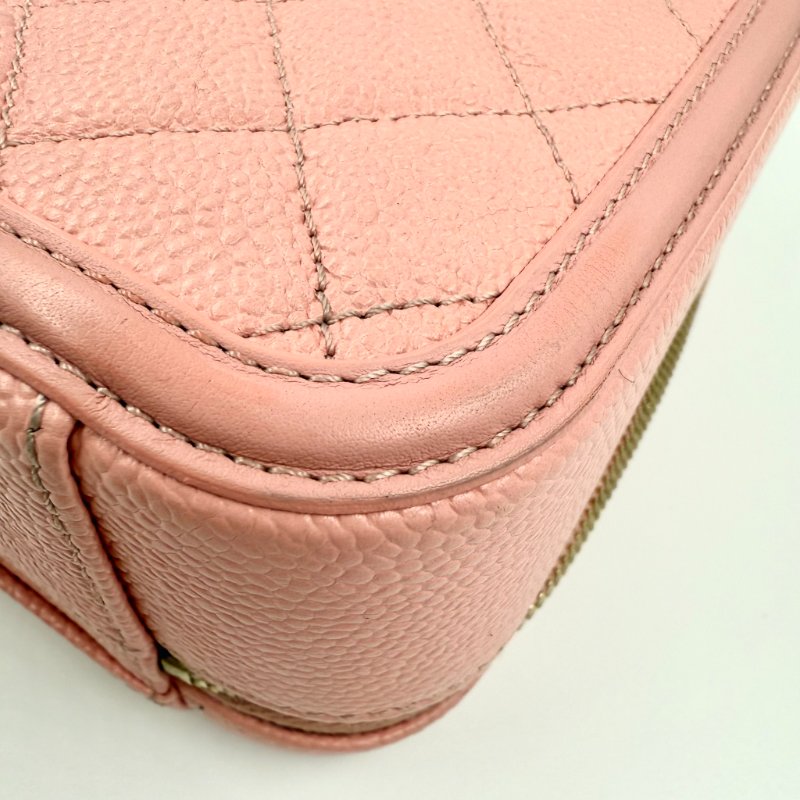 CHANEL - 粉色荔枝皮CC Filigree Vanity Case相機包-10