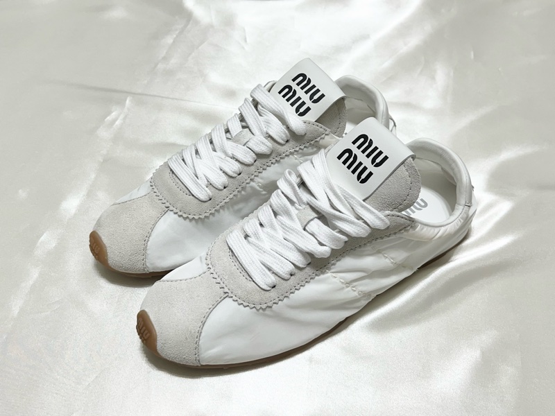 MIU MIU Plume 繫帶運動鞋 得訓鞋 36.5-0