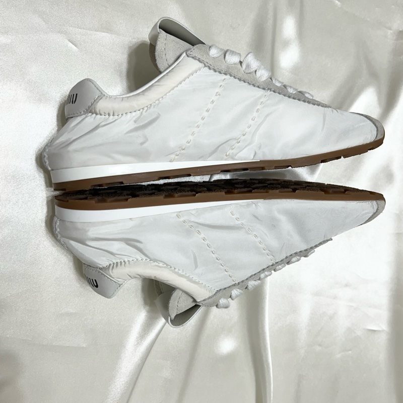 MIU MIU Plume 繫帶運動鞋 得訓鞋 36.5-6