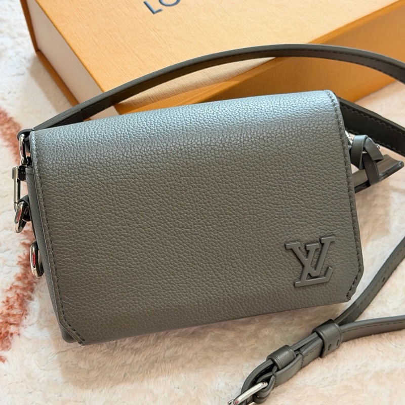 Louis Vuitton-LV質感小包-3