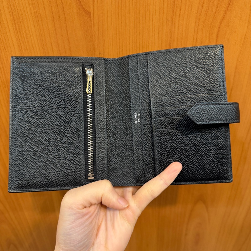 Hermes 黑Epsom皮銀釦Bearn短夾-8