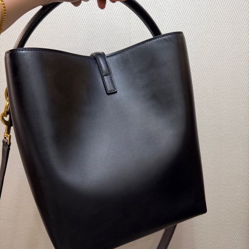 YSL 黑滑面牛皮霧金釦LE 37手提肩背水桶包-5