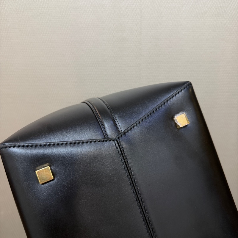 YSL 黑滑面牛皮霧金釦LE 37手提肩背水桶包-7