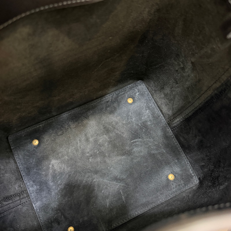 YSL 黑滑面牛皮霧金釦LE 37手提肩背水桶包-9