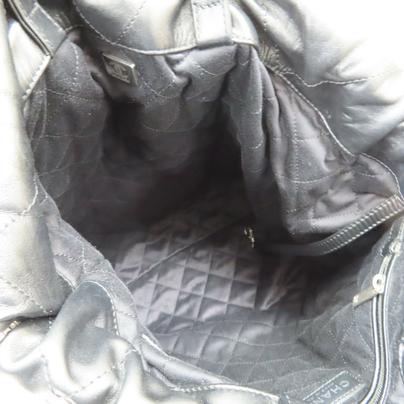 黑色 羊皮 22 後背包【CHANEL 香奈兒】 AS3313-4