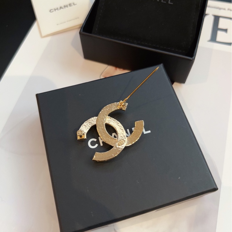【閒置帶盒🆕】Chanel 高級手工坊系列 金色菱格麥穗麻花雙C胸針-2