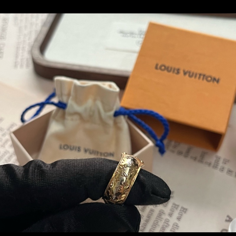 LV「金」老花 戒指💍原廠盒裝配件完整-0