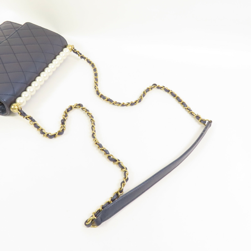 CHANEL 牛皮皮革Chain Shoulder金扣鏈帶肩背袋-4