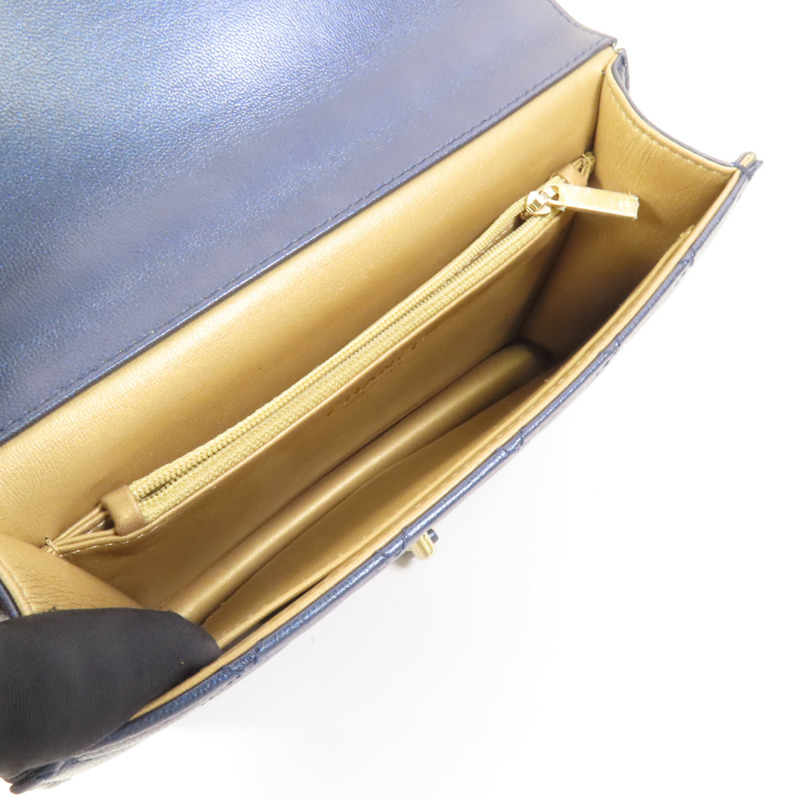 CHANEL 牛皮皮革Chain Shoulder金扣鏈帶肩背袋-7