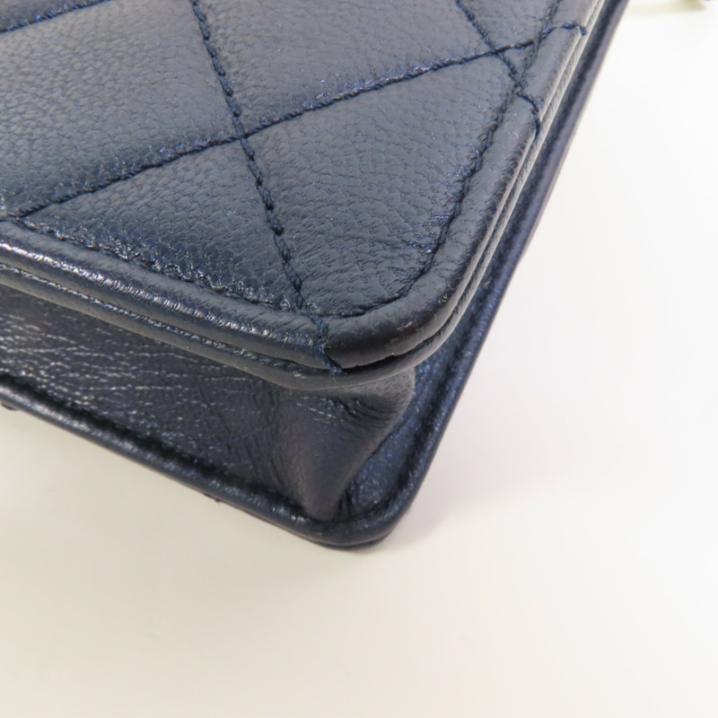 CHANEL 牛皮皮革Chain Shoulder金扣鏈帶肩背袋-14