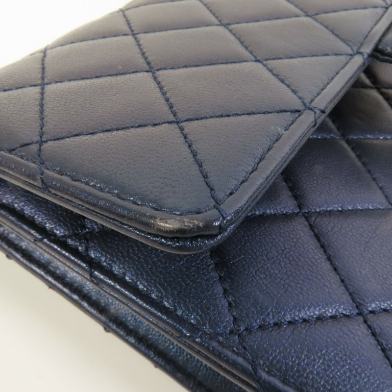 CHANEL 牛皮皮革Chain Shoulder金扣鏈帶肩背袋-16