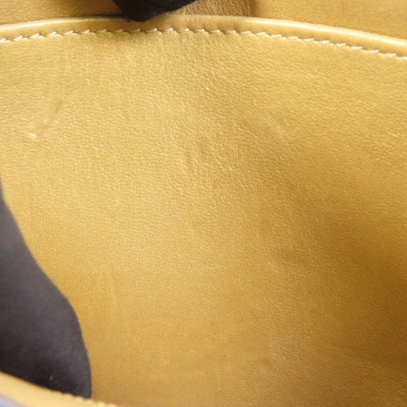 CHANEL 牛皮皮革Chain Shoulder金扣鏈帶肩背袋-17