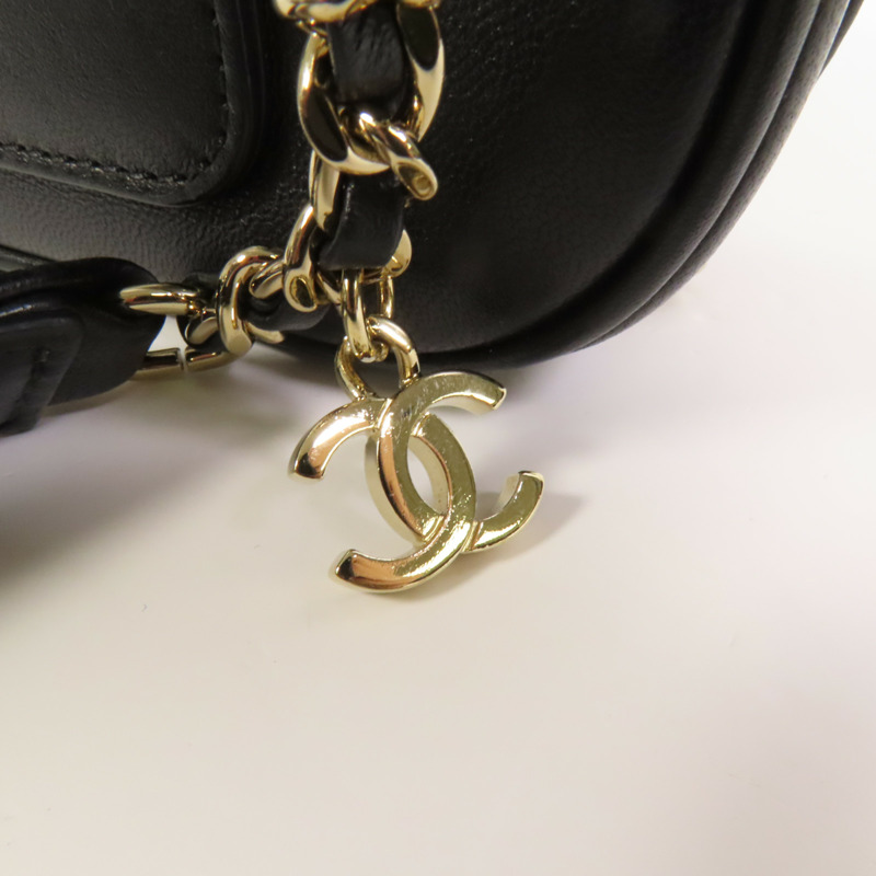 CHANEL 牛皮皮革CC Mania Waist Bag金扣鏈帶腰包-6