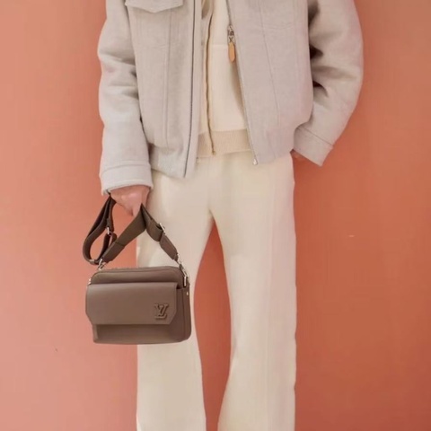 LV FASTLINE 大象灰郵差包23.5×18×7 98新配件塵袋