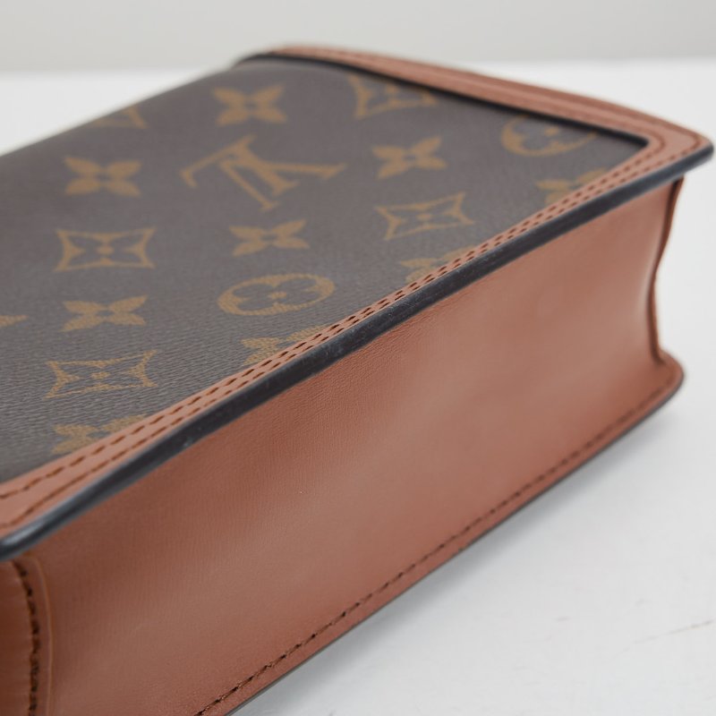 二手Lv 達芙妮WOC /晶片款-5