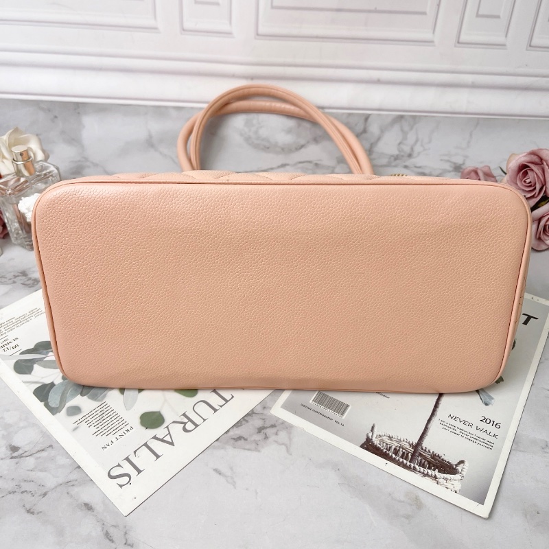 Chanel 粉色牛皮荔枝紋希爾頓肩背包托特包 30×24×14 98新配件塵袋-3