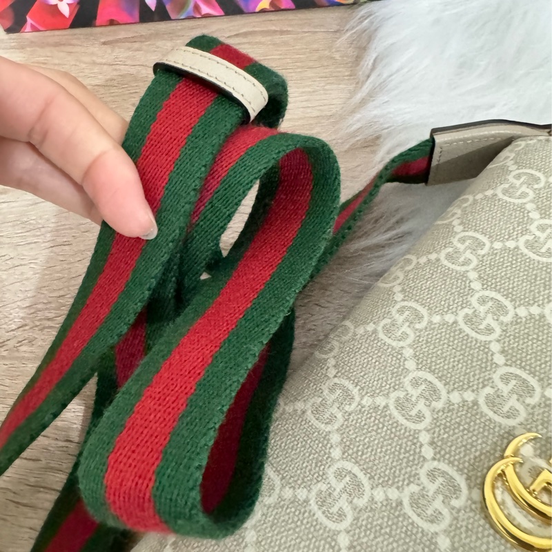 Gucci 新款信封包-2