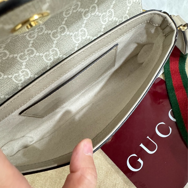 Gucci 新款信封包-3