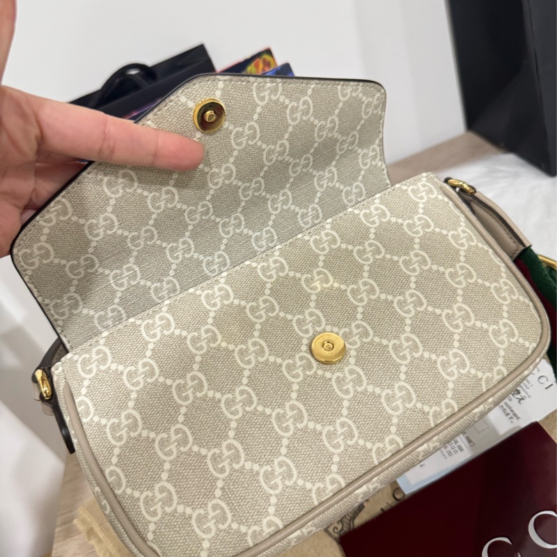 Gucci 新款信封包-6