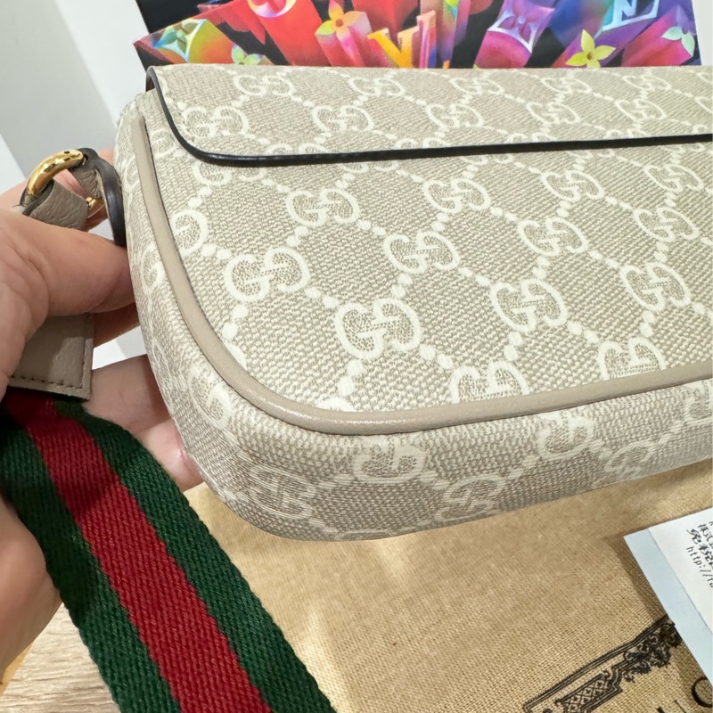Gucci 新款信封包-11