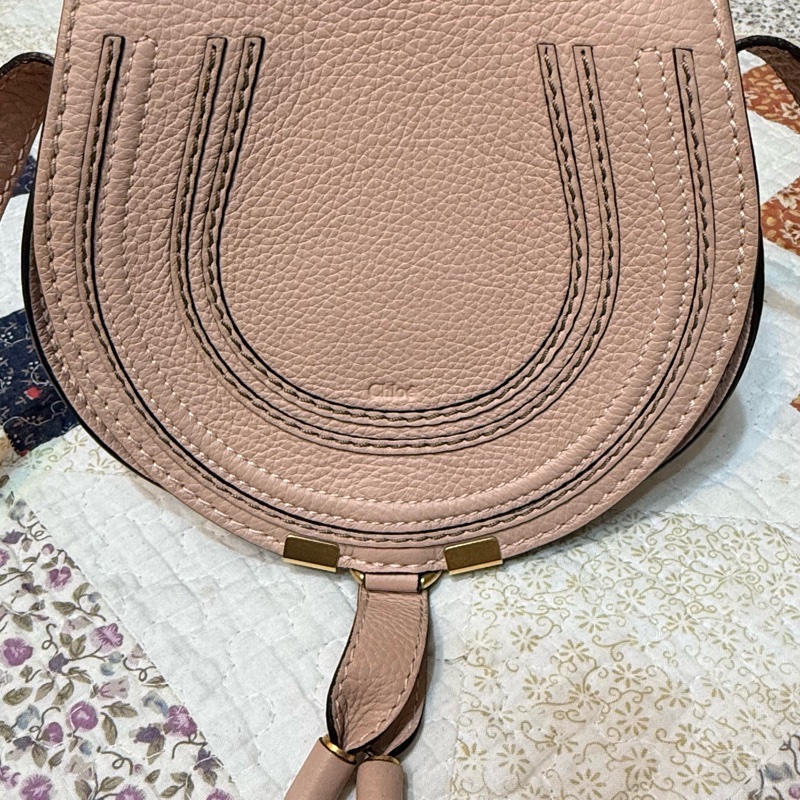 Chloe Marcie 牛皮掀蓋斜背鈴鼓包-裸色-0