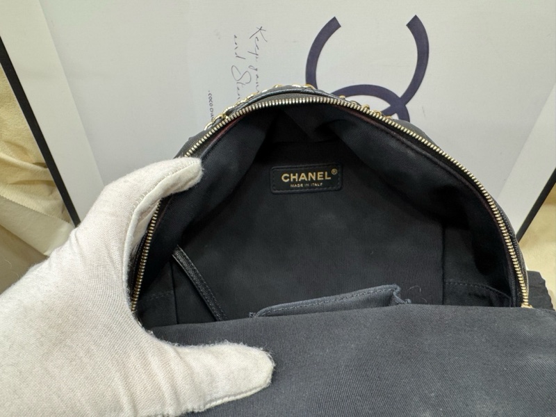 Chanel荔枝牛皮双肩包 卡 26开-12