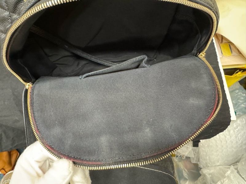 Chanel荔枝牛皮双肩包 卡 26开-14