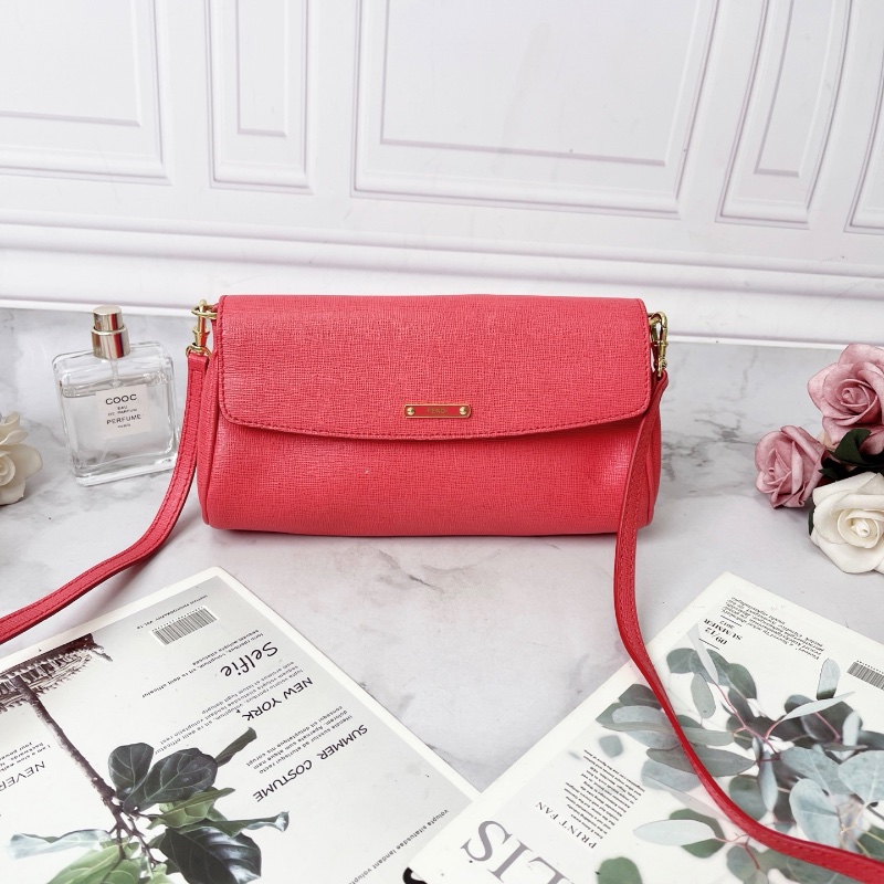 fendi 粉色牛皮肩背斜背包21×11×4 98新-0