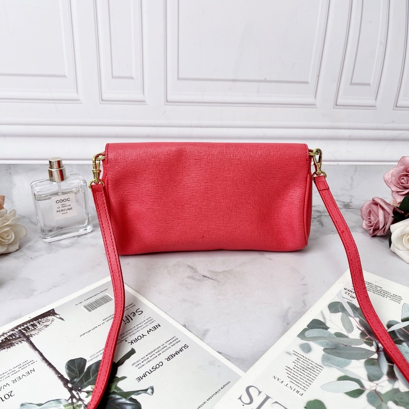 fendi 粉色牛皮肩背斜背包21×11×4 98新-5