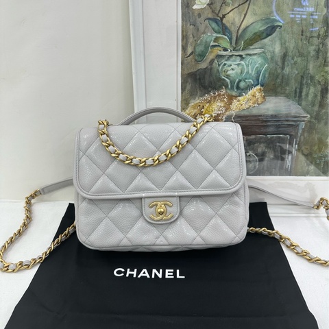 Chanel 香奈兒 25A灰色荔枝皮雙肩包 韓國限定 金扣 奶白色超奶呼 可手提可雙肩 金色鏈條+手柄 經典菱格紋 尺寸：24*18*6