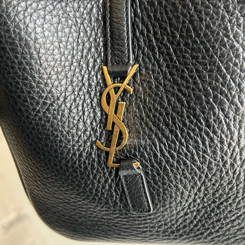 YSL mini hobo 迷你 腋下包/手提包 柔軟粒面皮革BABY手袋 (黑金配色)-14