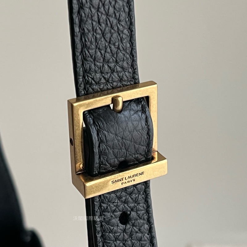 YSL mini hobo 迷你 腋下包/手提包 柔軟粒面皮革BABY手袋 (黑金配色)-16