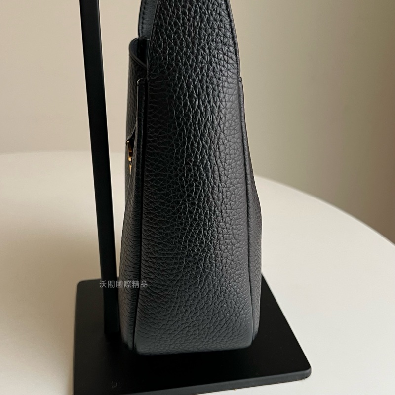 YSL mini hobo 迷你 腋下包/手提包 柔軟粒面皮革BABY手袋 (黑金配色)-19