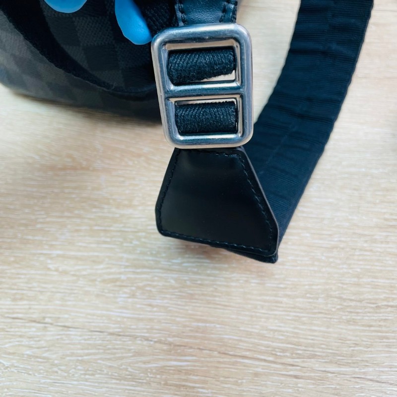 LV  Josh系列 男士黑色棋盤格後背包-10