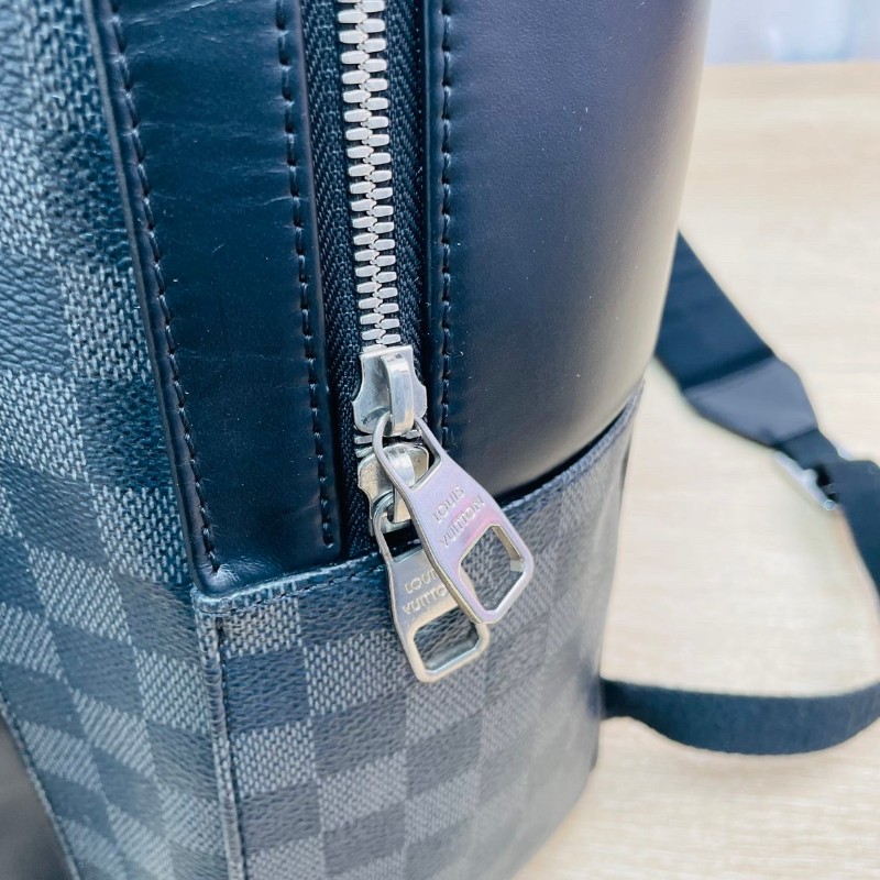 LV  Josh系列 男士黑色棋盤格後背包-14