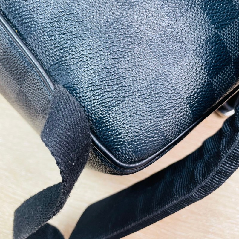 LV  Josh系列 男士黑色棋盤格後背包-15