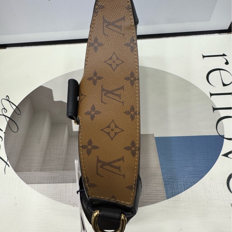 LV 老花新款twinny 牛角包 芯片款 肩带×2-4