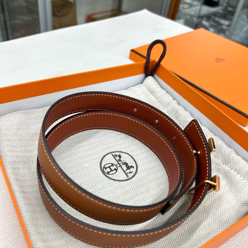 Hermes 金棕/紅棕 雙面H扣腰帶，Y刻，五金後貼保護膜，swift & epsom，70碼 約24mm附件塵袋、原盒。-1