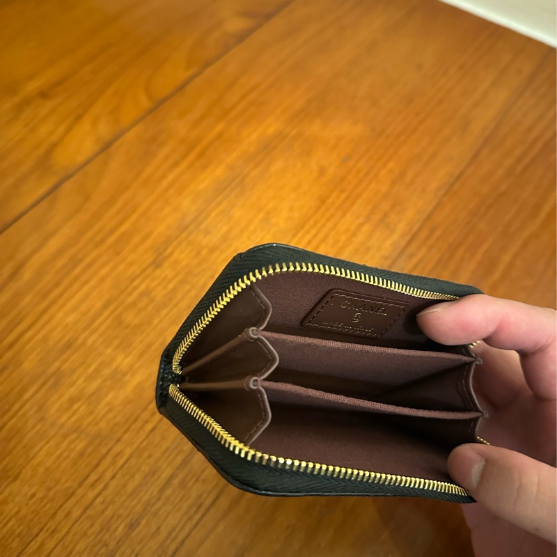 CHANEL 黑荔枝金雙Cㄇ拉零錢包-12